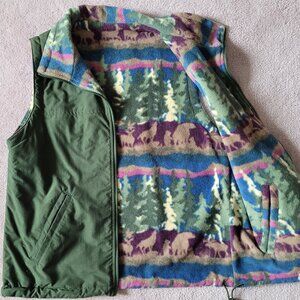 Northern Reflections Reversible Olive Vest with Colorful Scenic Fleece Small